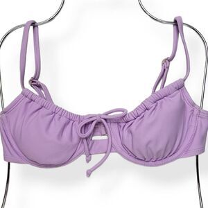 Xhilaration  Underwired Lavender Bikini Top Small Jrs. 0-2
